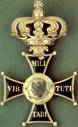 Знак ордена Virtuti Militari